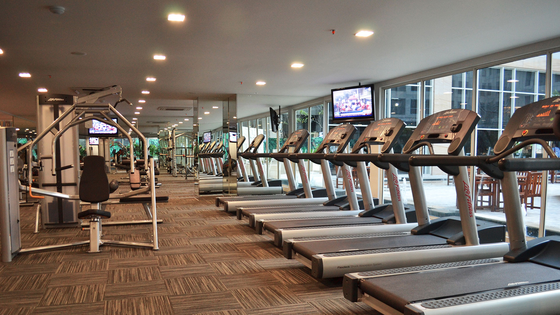 \App\Helpers\getUpload($galleryId)->alt