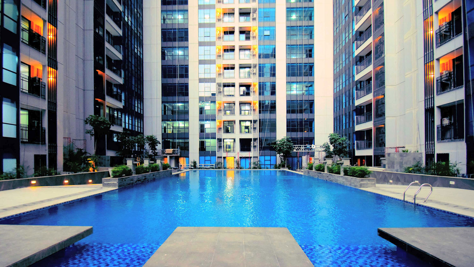 \App\Helpers\getUpload($galleryId)->alt