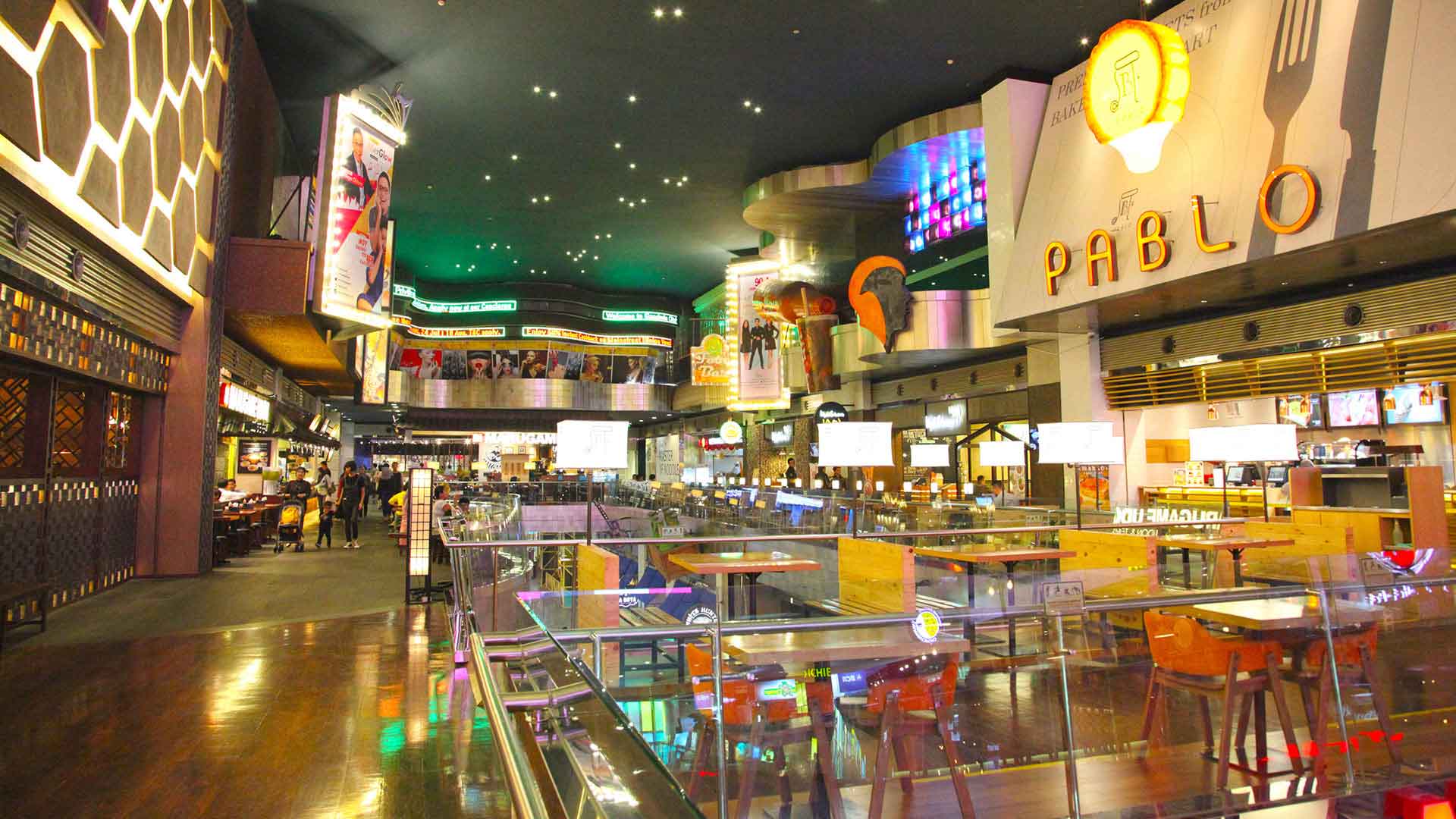 \App\Helpers\getUpload($galleryId)->alt