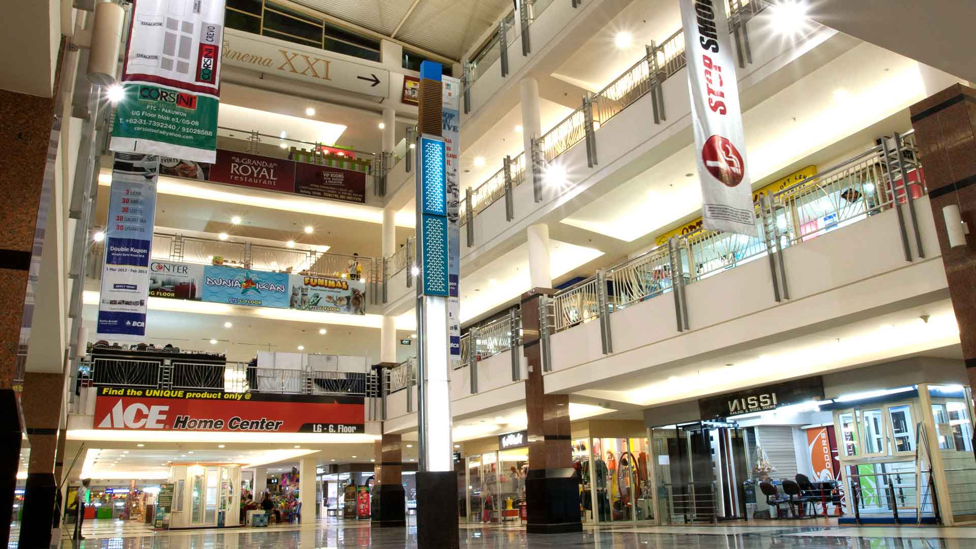 \App\Helpers\getUpload($galleryId)->alt