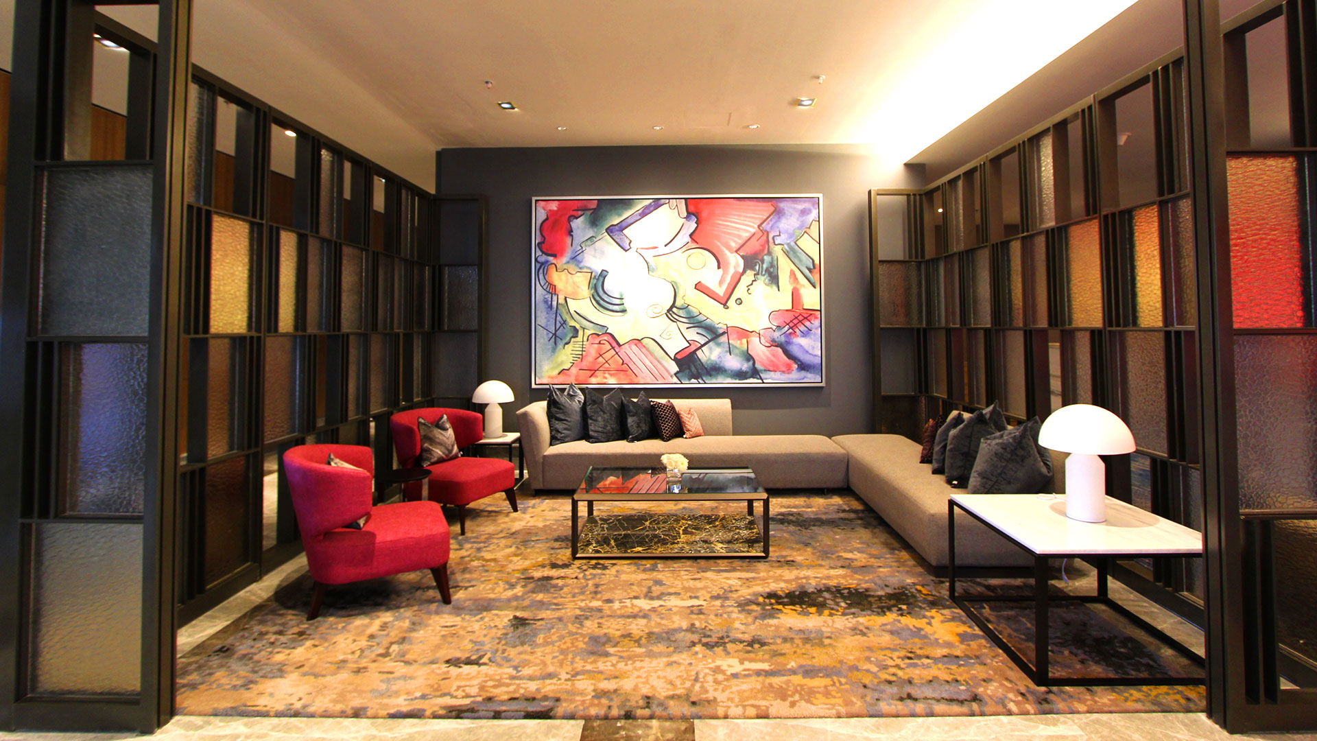 \App\Helpers\getUpload($galleryId)->alt