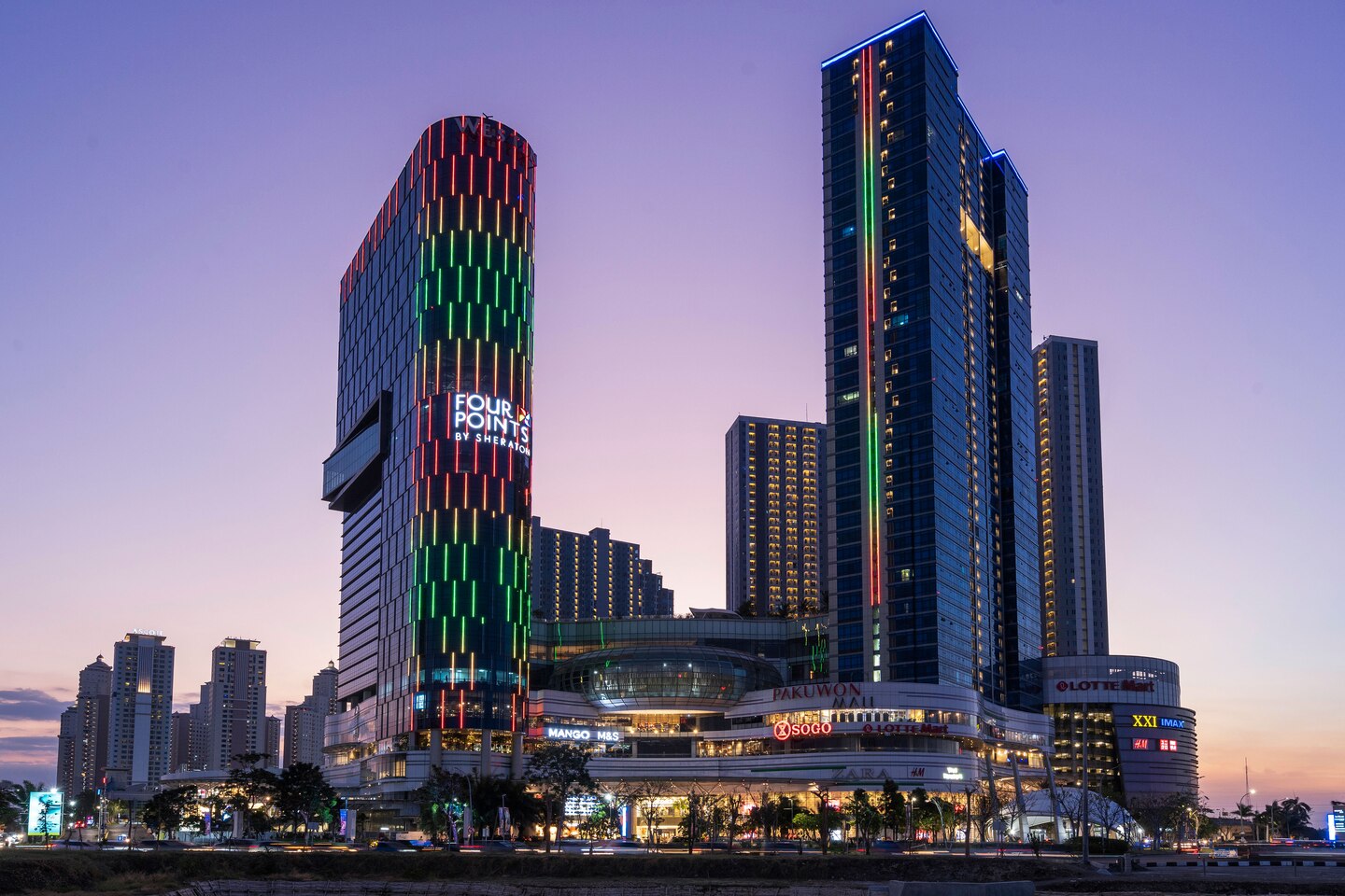 \App\Helpers\getUpload($galleryId)->alt