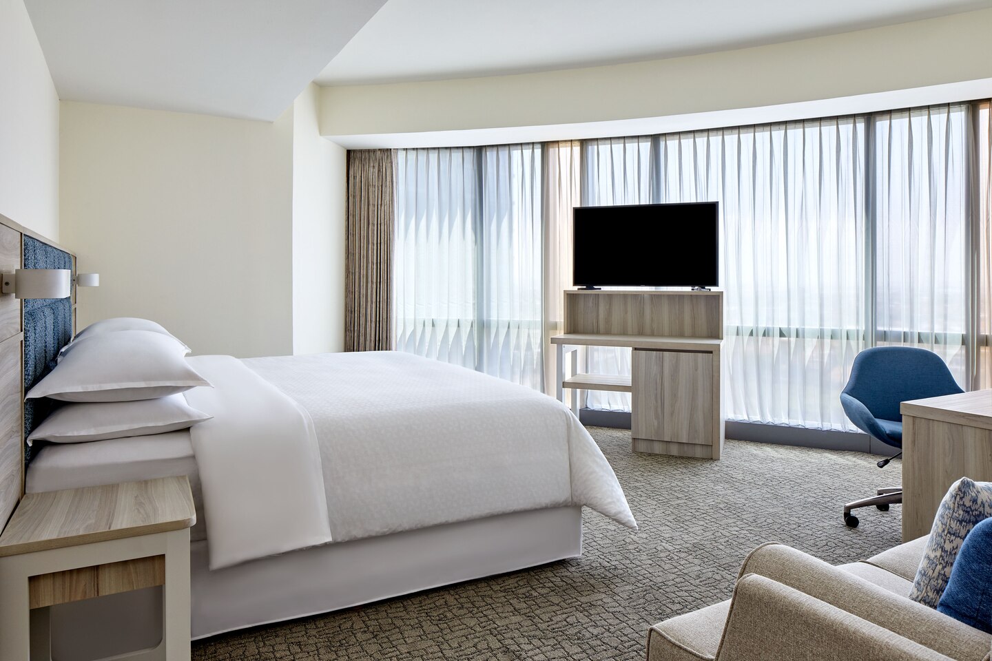 \App\Helpers\getUpload($galleryId)->alt