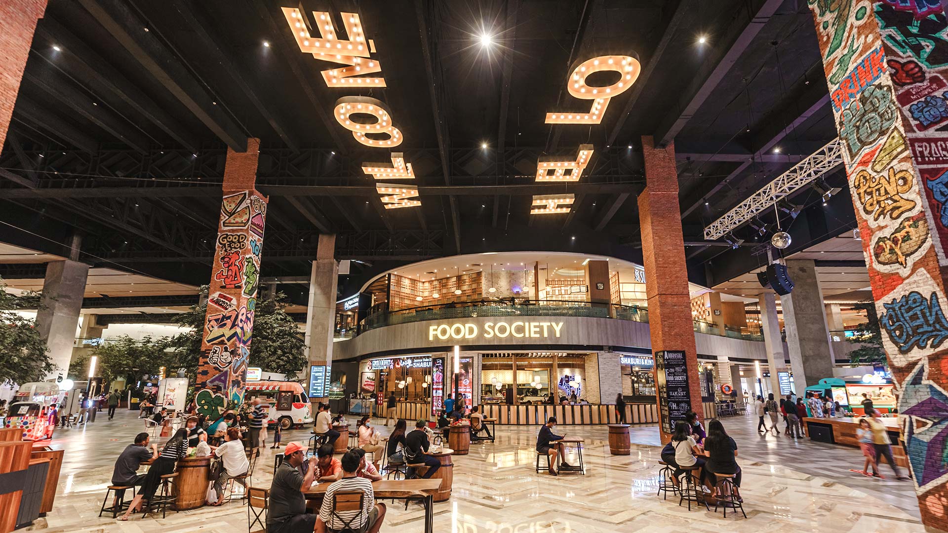 \App\Helpers\getUpload($galleryId)->alt