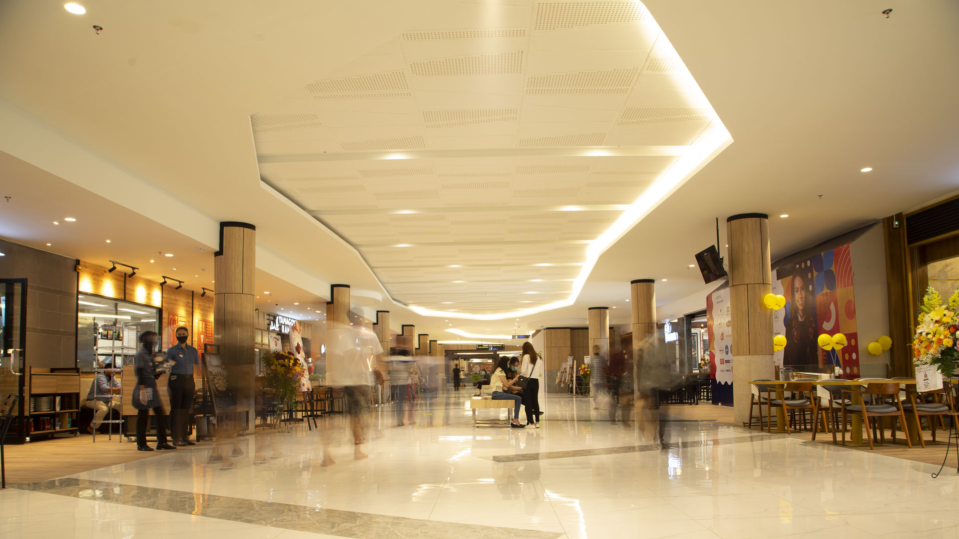 \App\Helpers\getUpload($galleryId)->alt