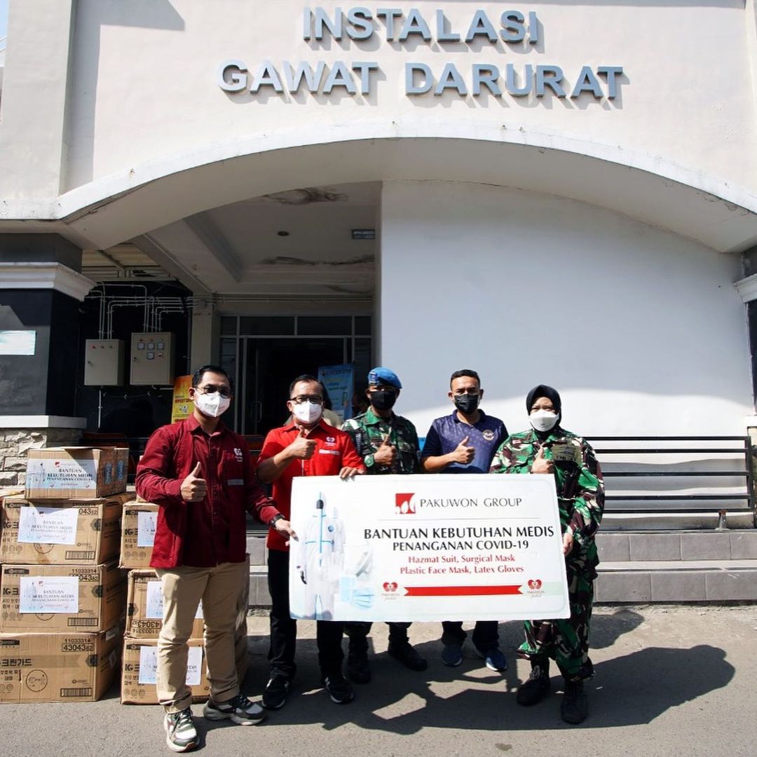 \App\Helpers\getUpload($galleryId)->alt