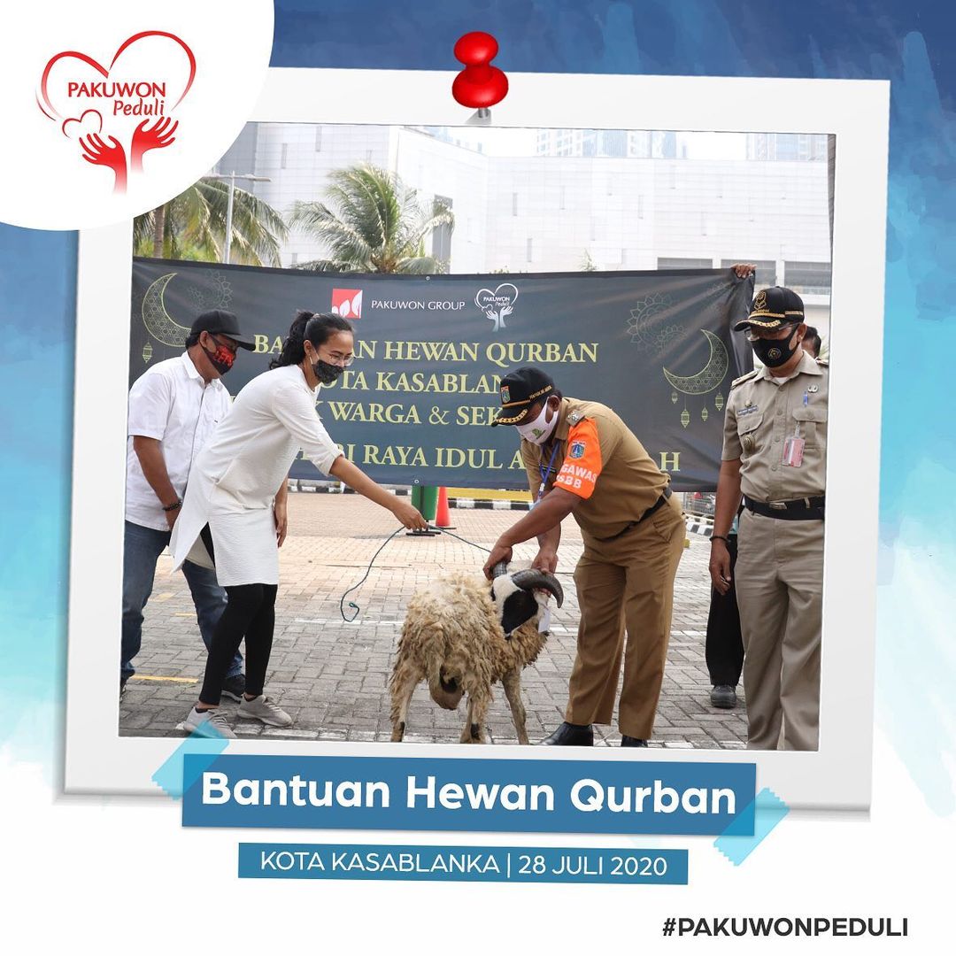 \App\Helpers\getUpload($galleryId)->alt