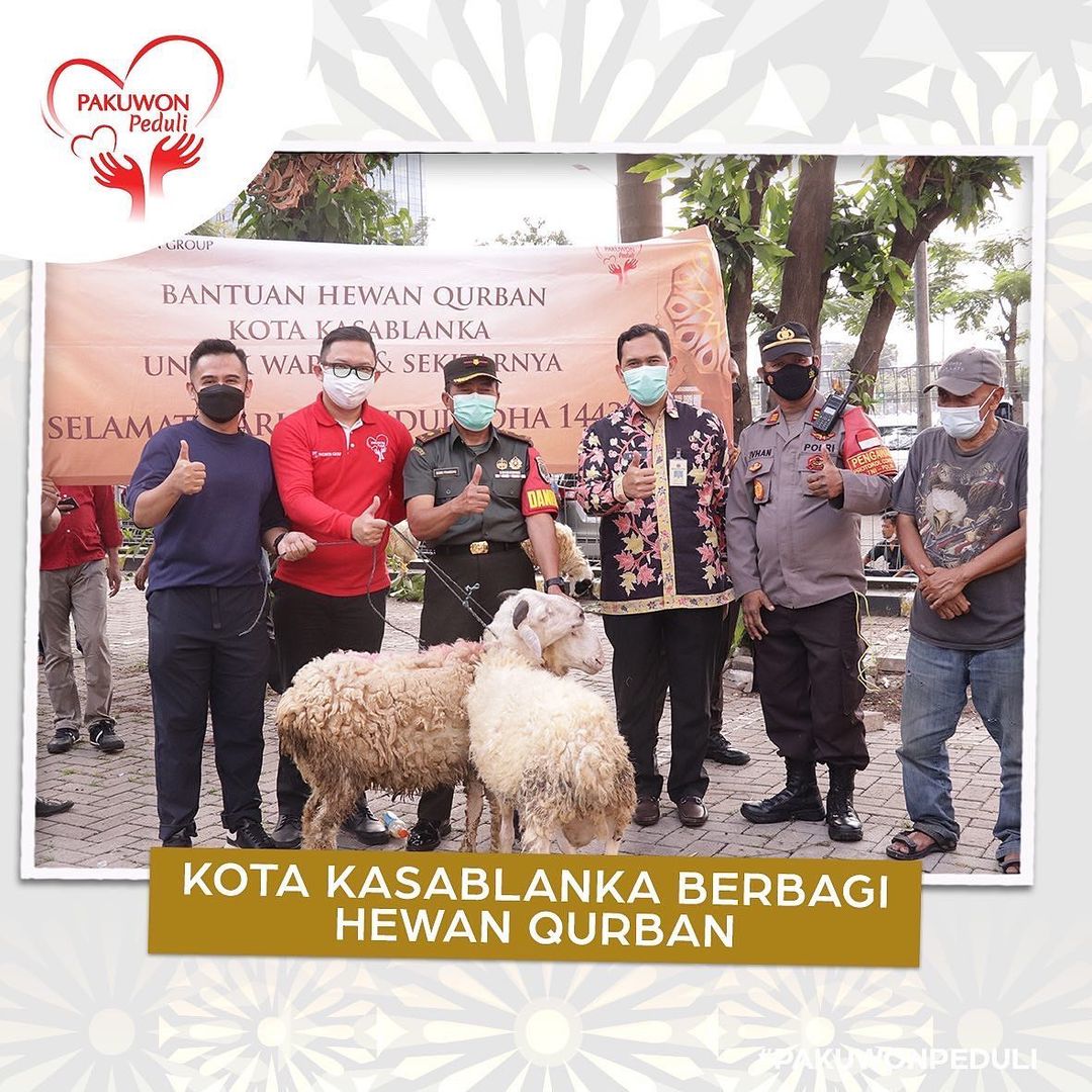 \App\Helpers\getUpload($galleryId)->alt