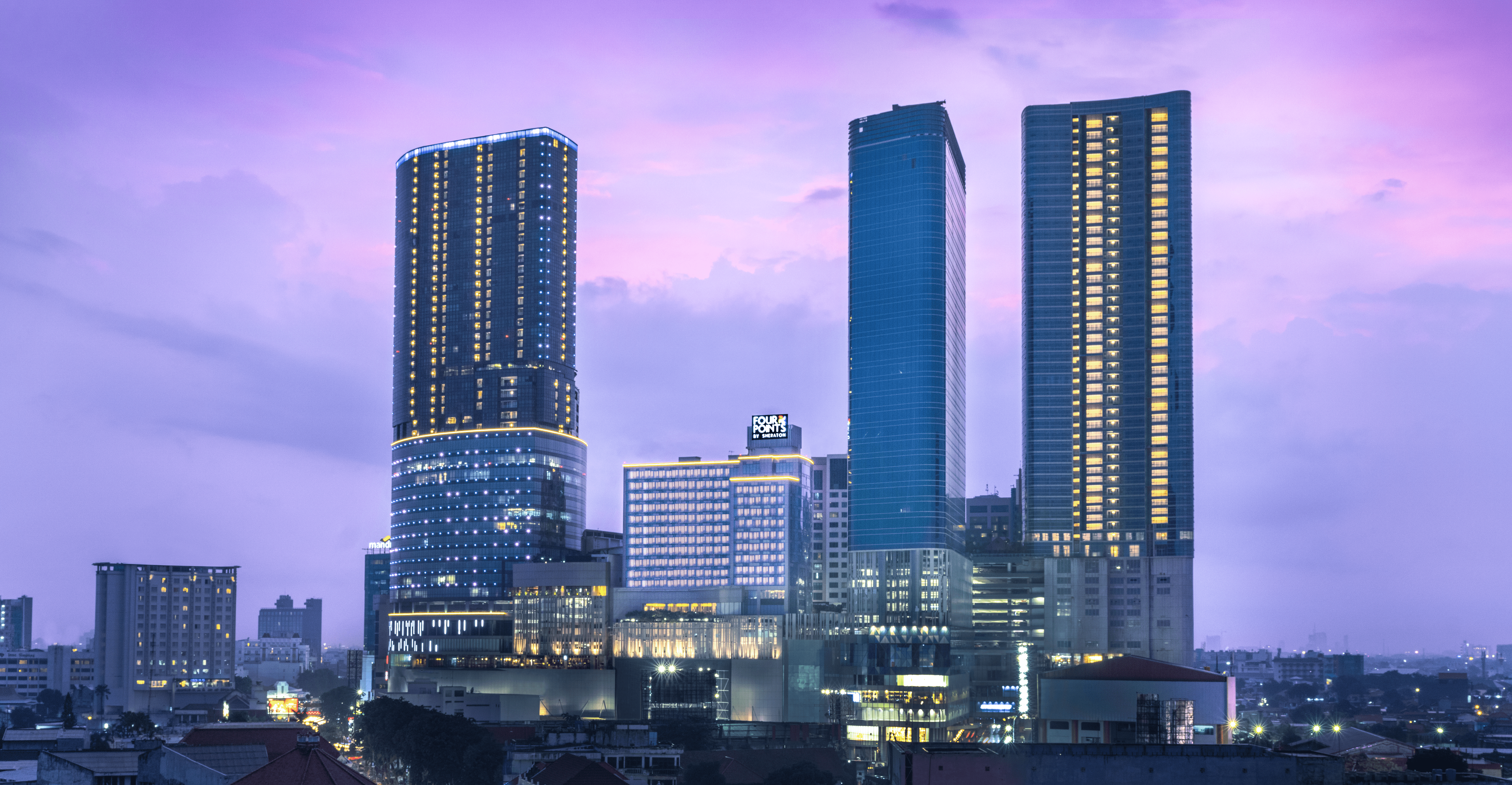 pakuwon-group-40th-four-points-by-sheraton-01