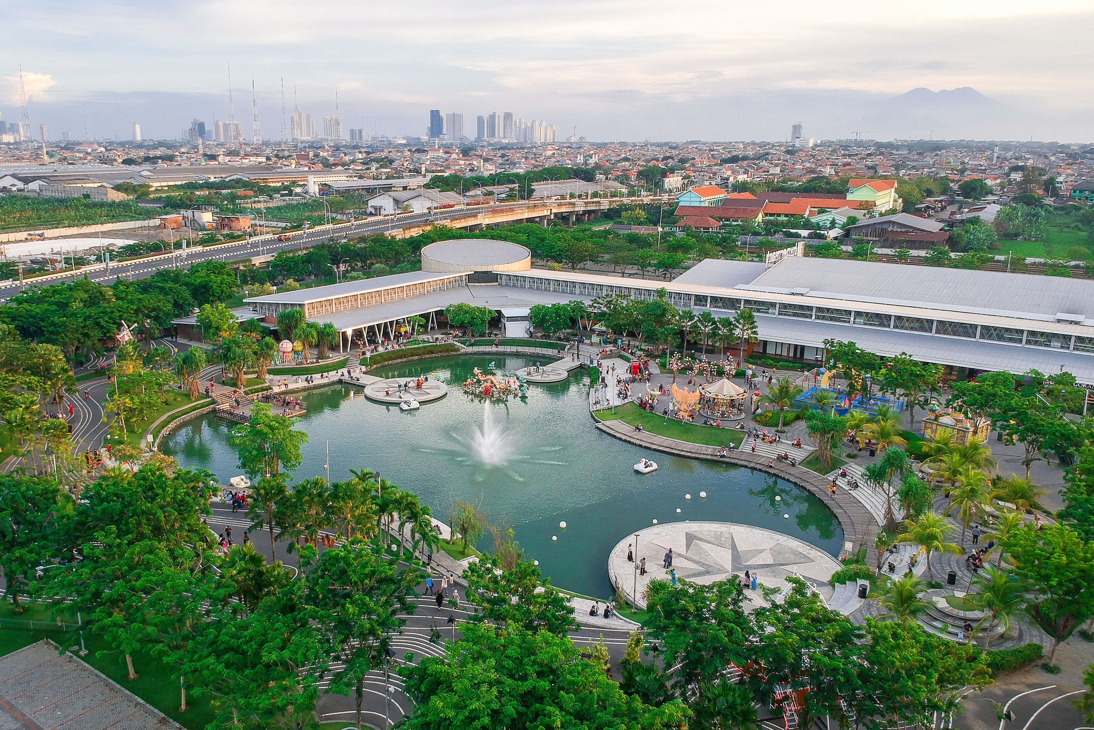 pakuwon-group-40th-food-junction-