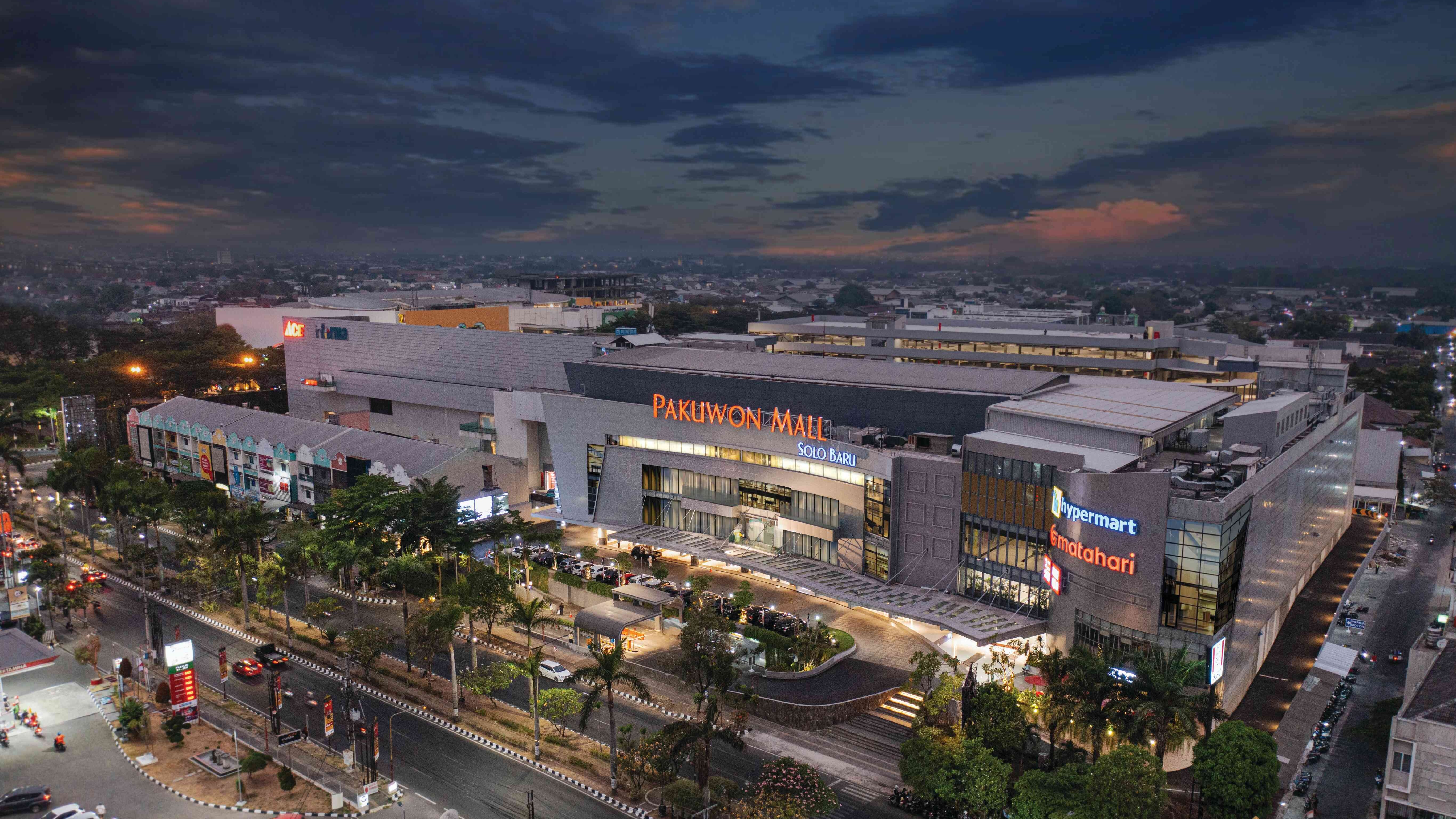 facade-new-2023-compress-cropped