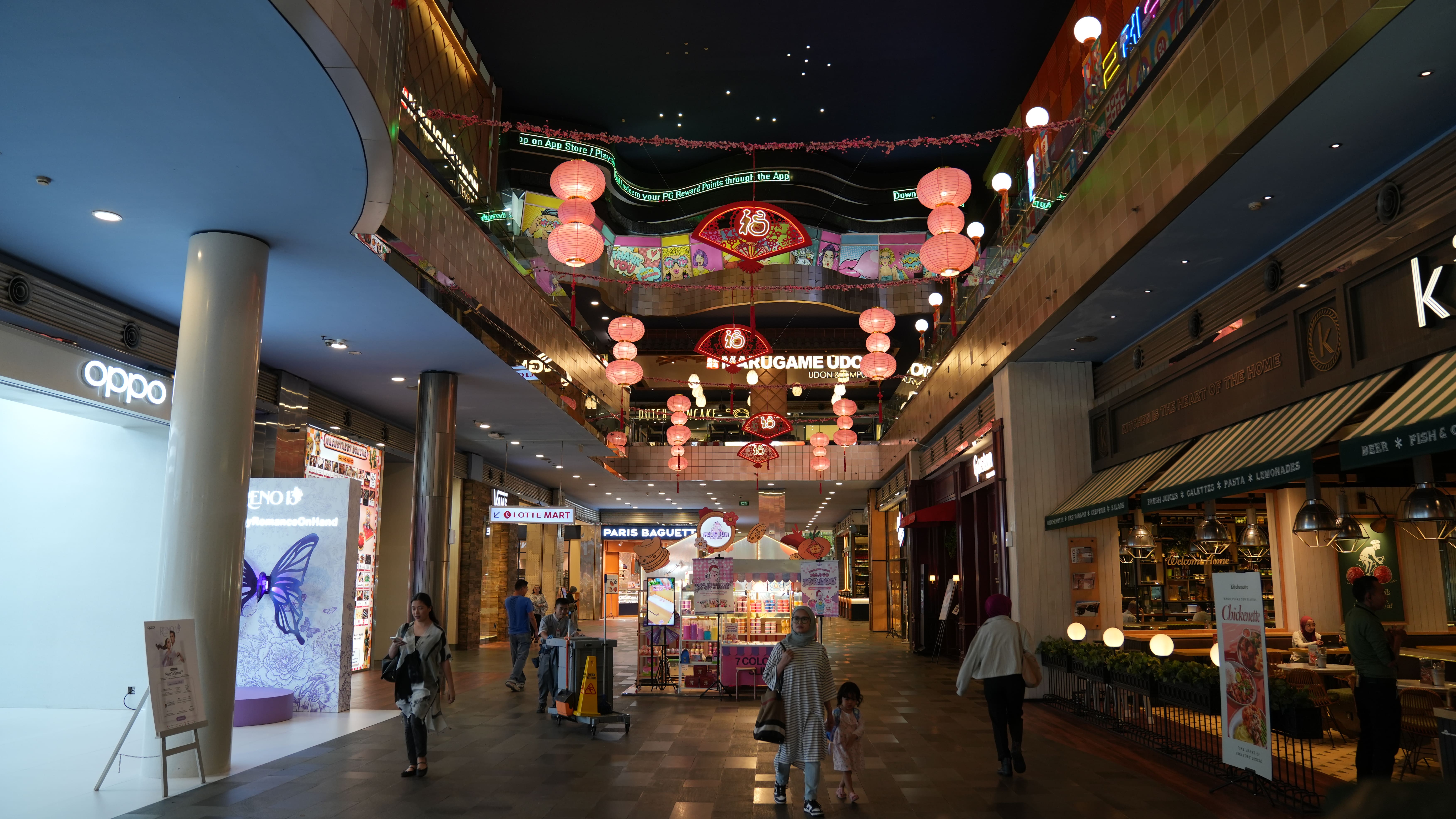 \App\Helpers\getUpload($galleryId)->alt