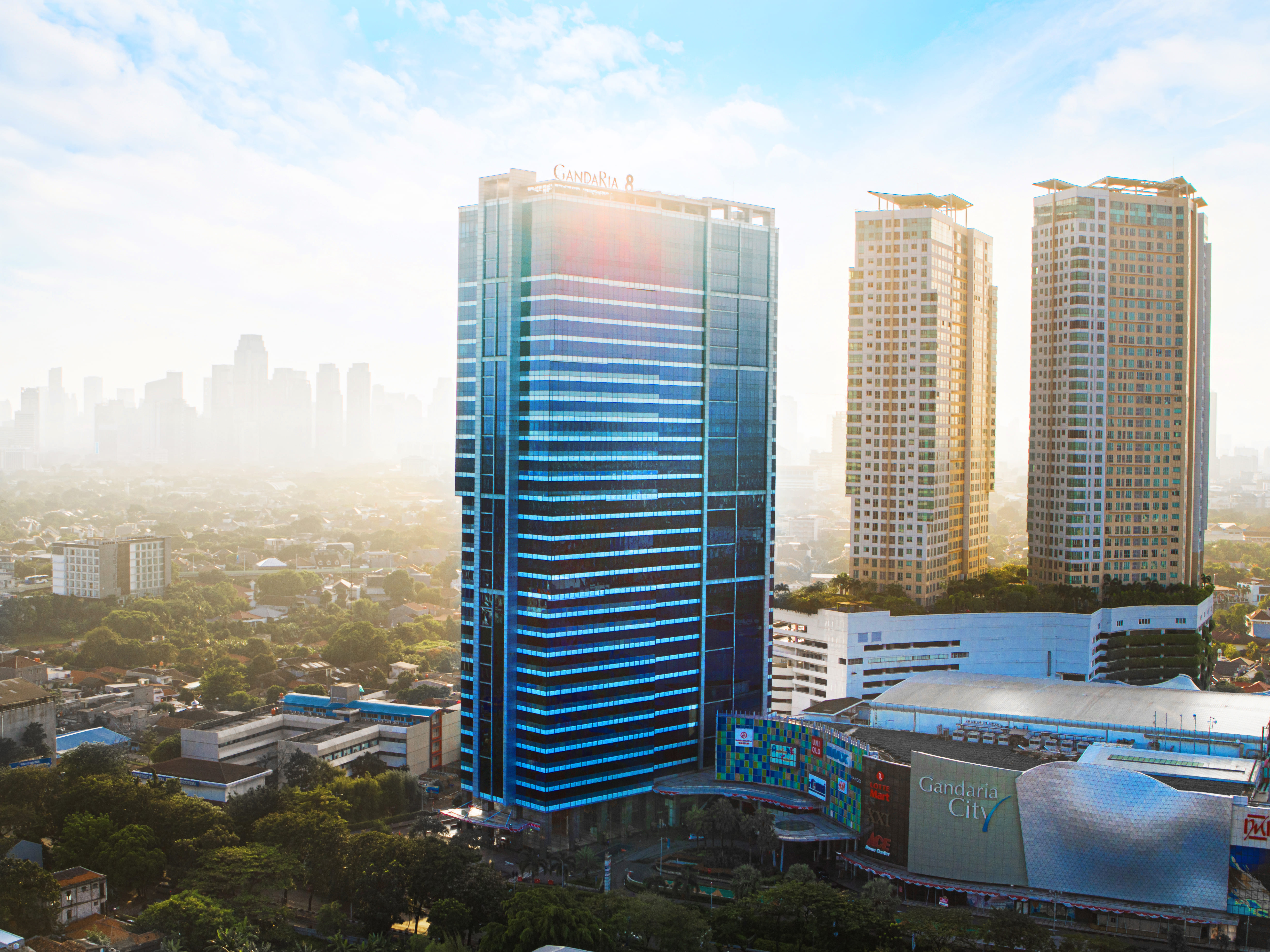 \App\Helpers\getUpload($galleryId)->alt