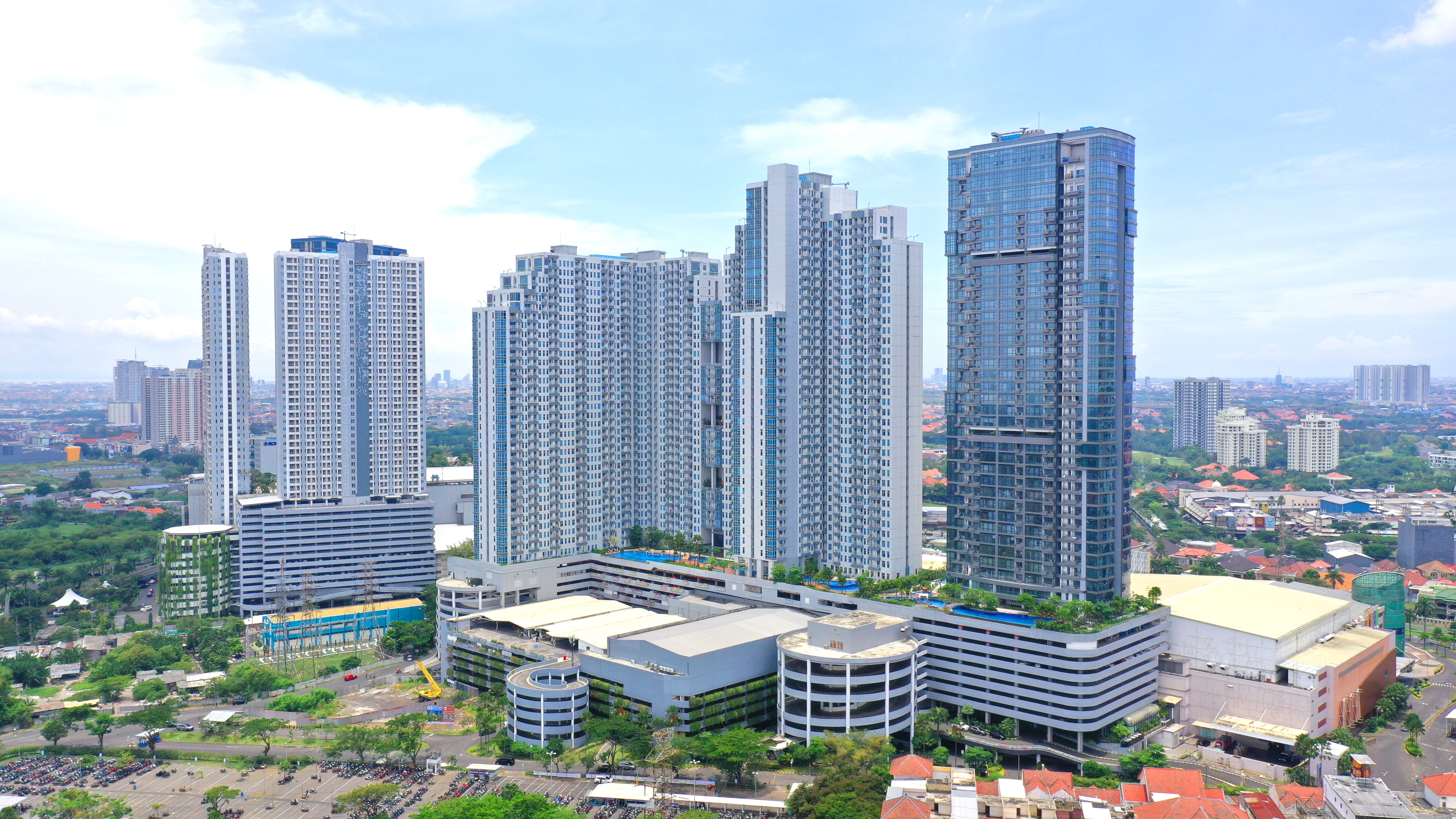 64d5df5e6fc57-pakuwon-group-40th-la-viz