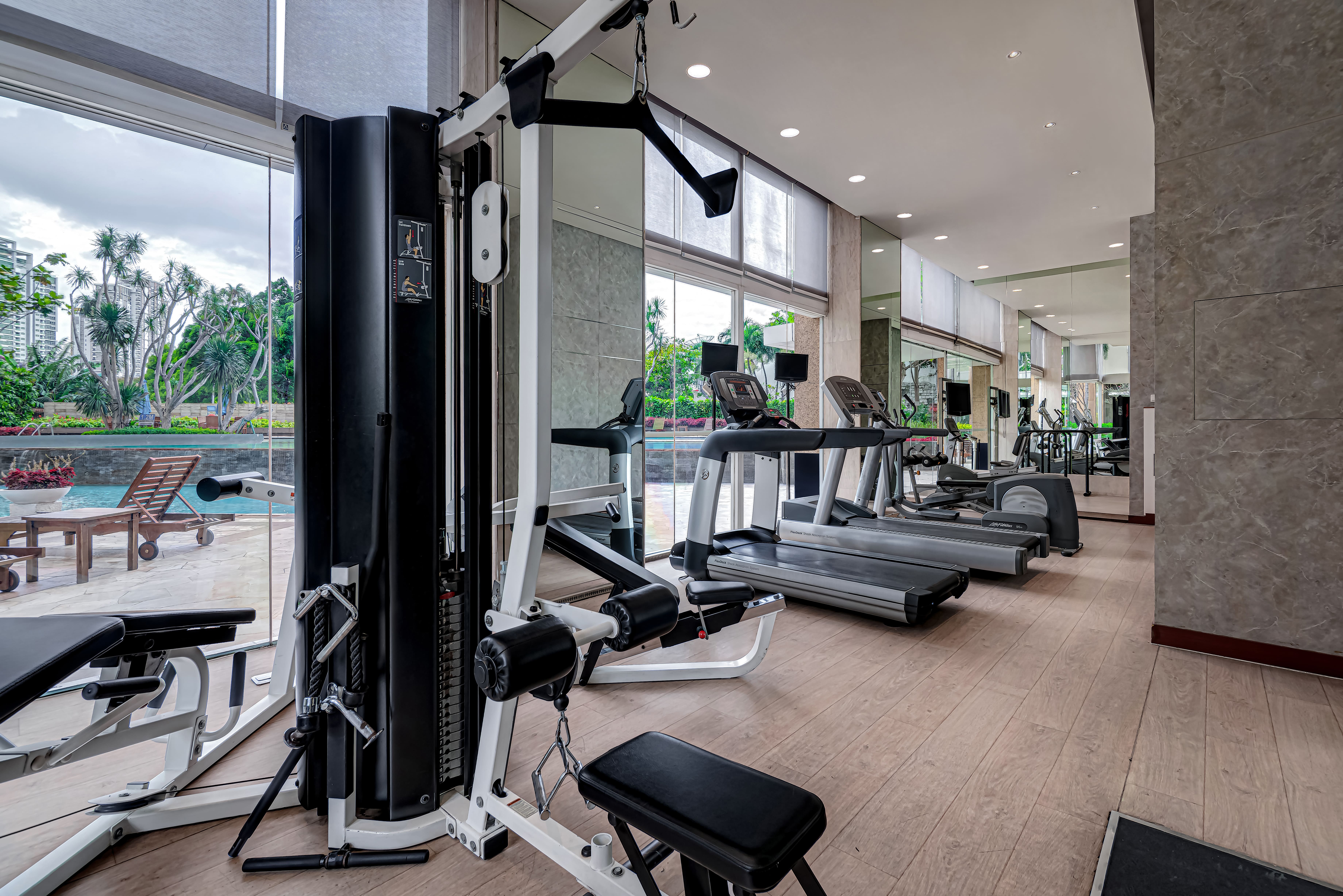 \App\Helpers\getUpload($galleryId)->alt