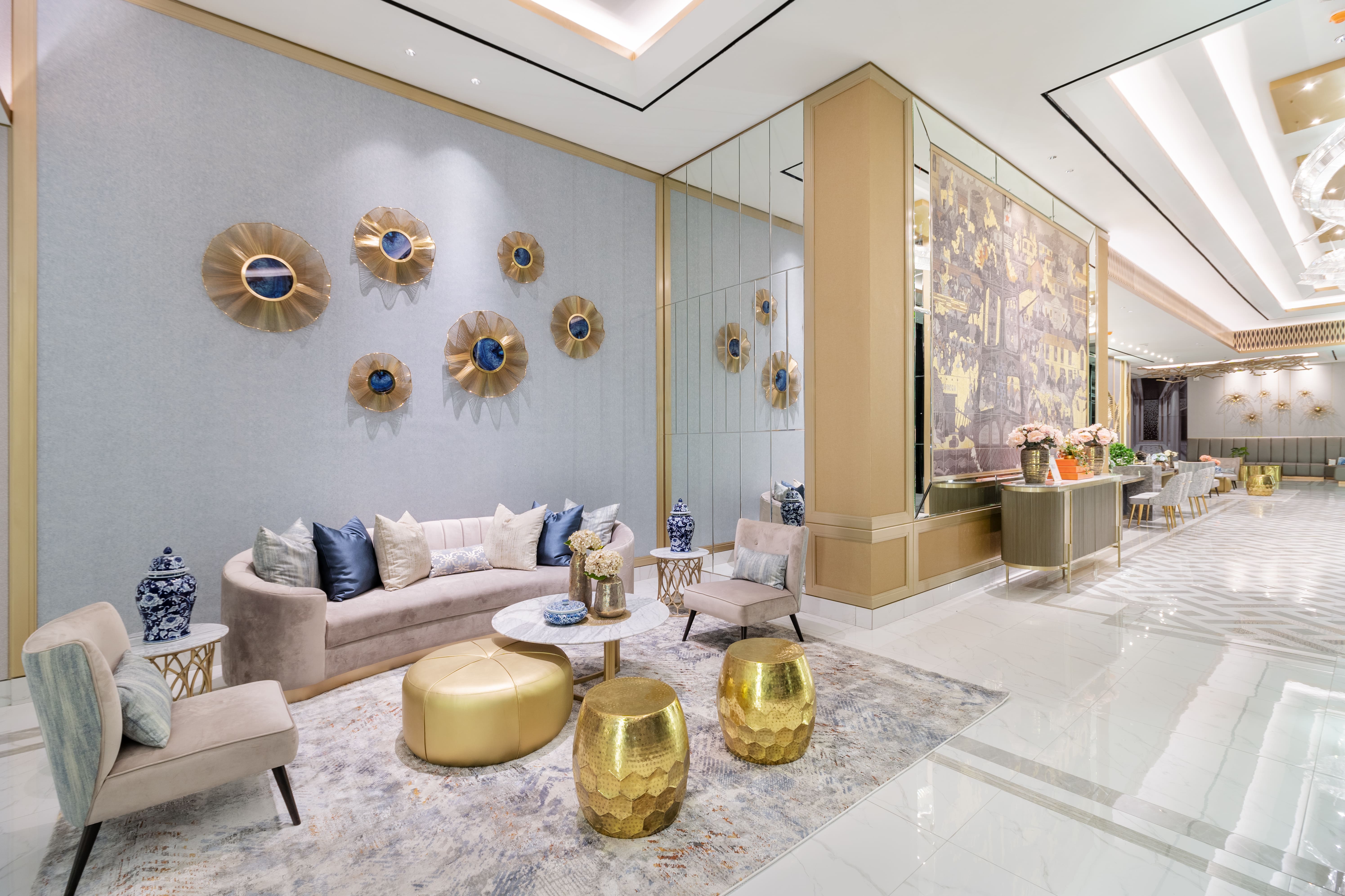 \App\Helpers\getUpload($galleryId)->alt