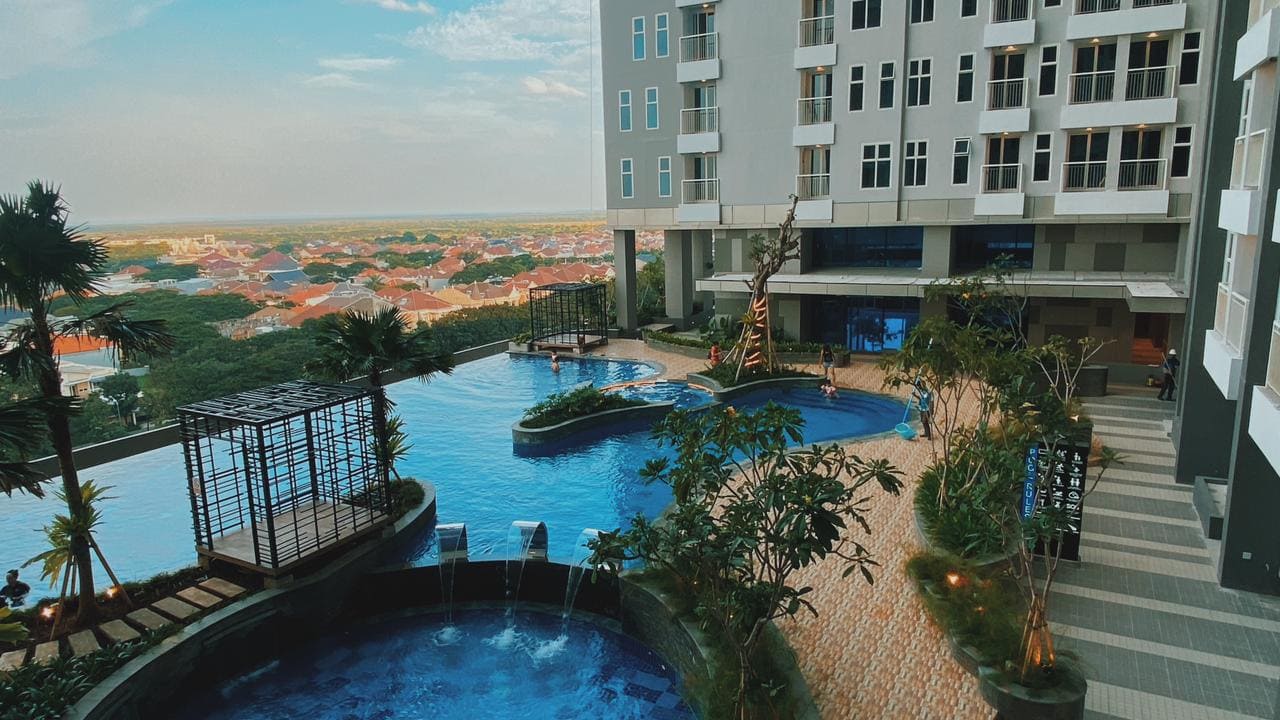 \App\Helpers\getUpload($galleryId)->alt