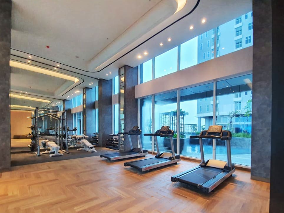 \App\Helpers\getUpload($galleryId)->alt