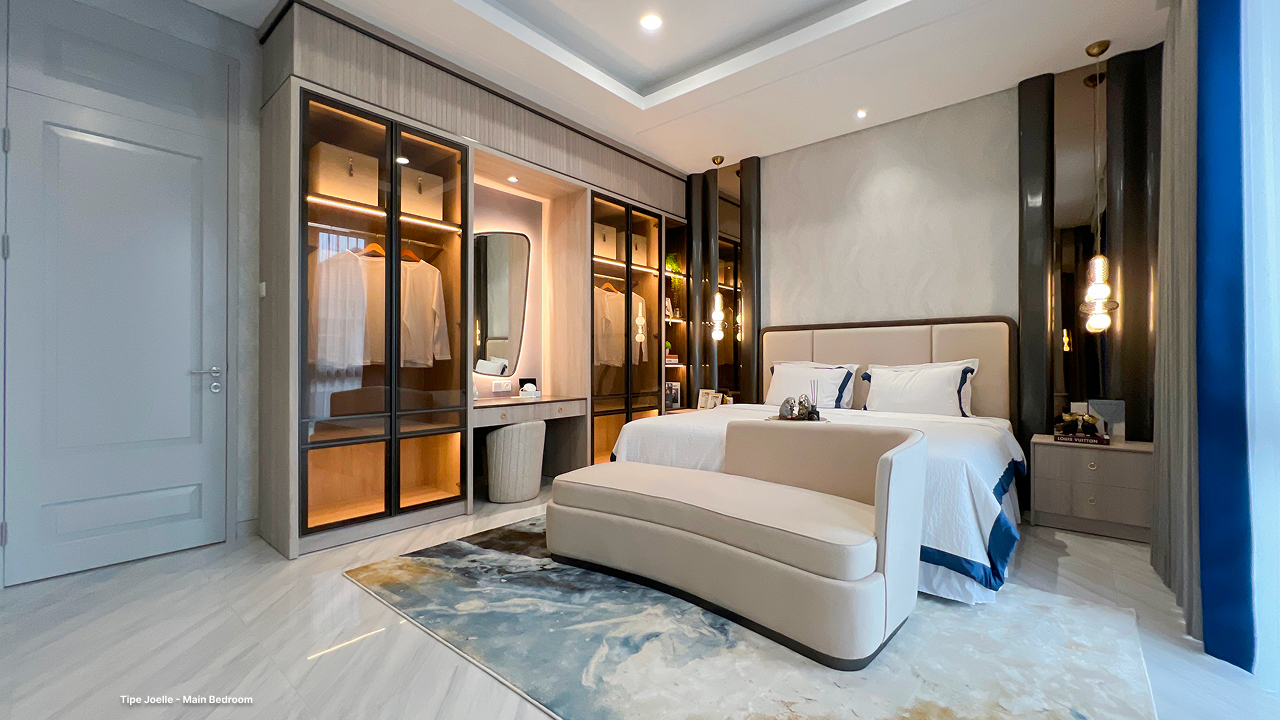 \App\Helpers\getUpload($galleryId)->alt