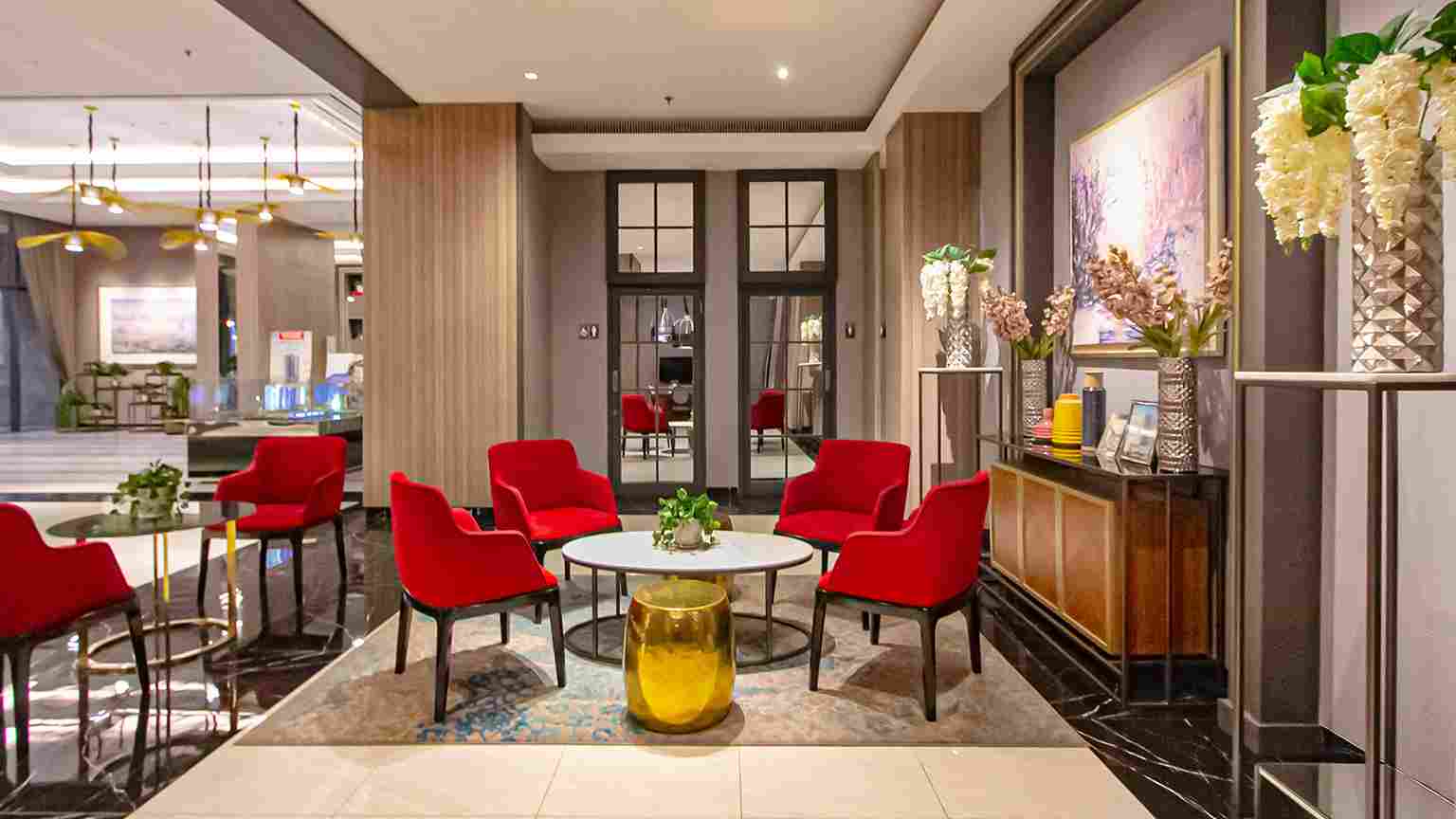 \App\Helpers\getUpload($galleryId)->alt