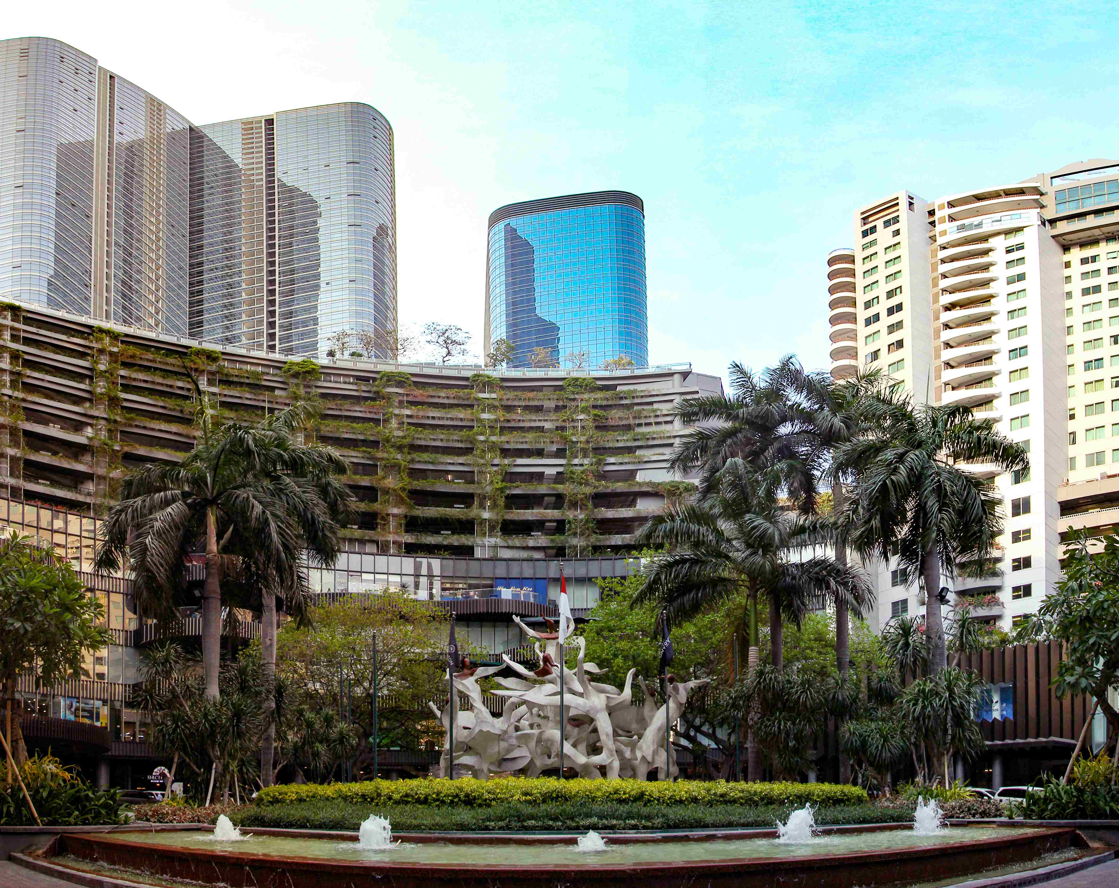 \App\Helpers\getUpload($galleryId)->alt