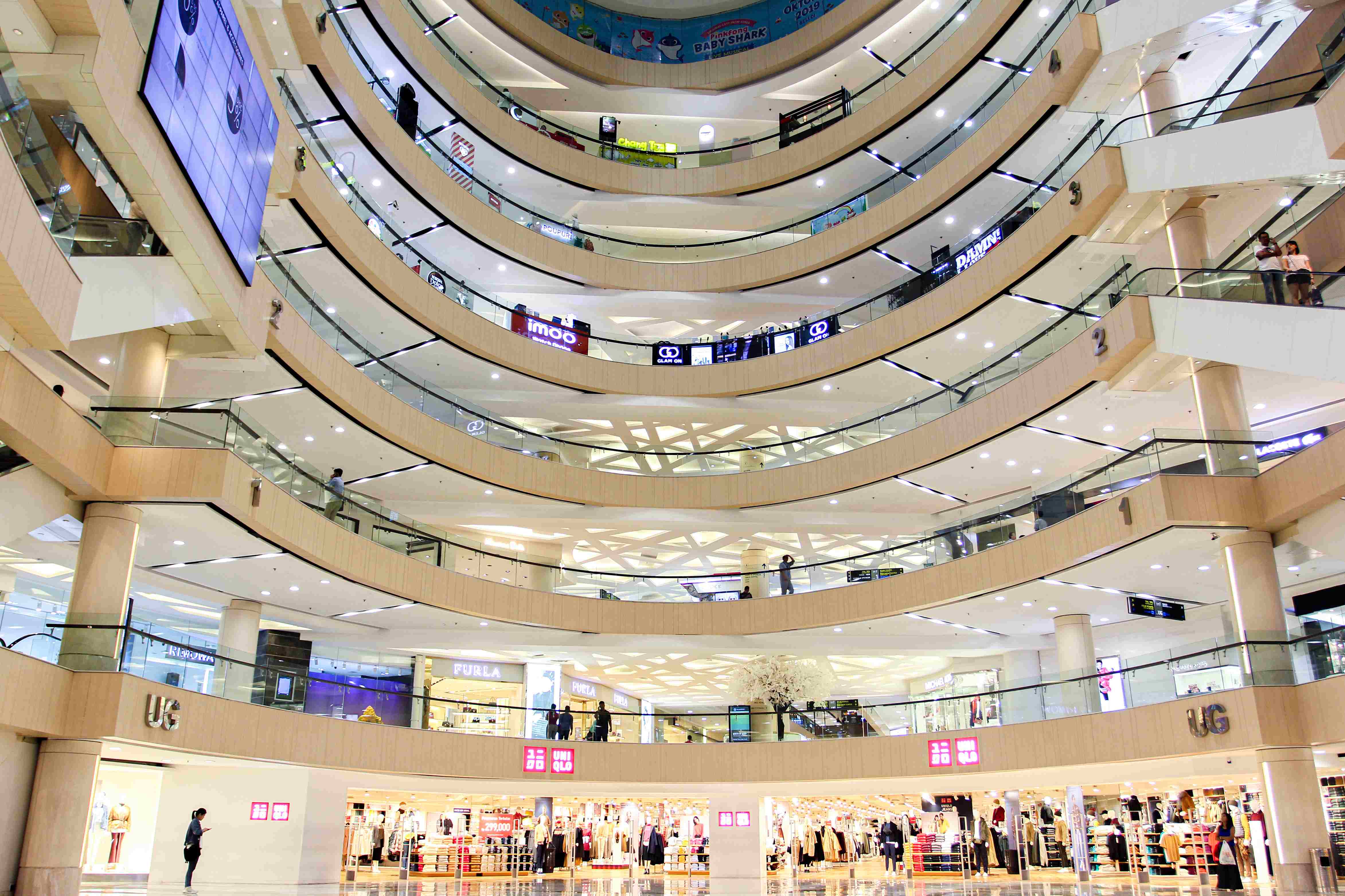 \App\Helpers\getUpload($galleryId)->alt