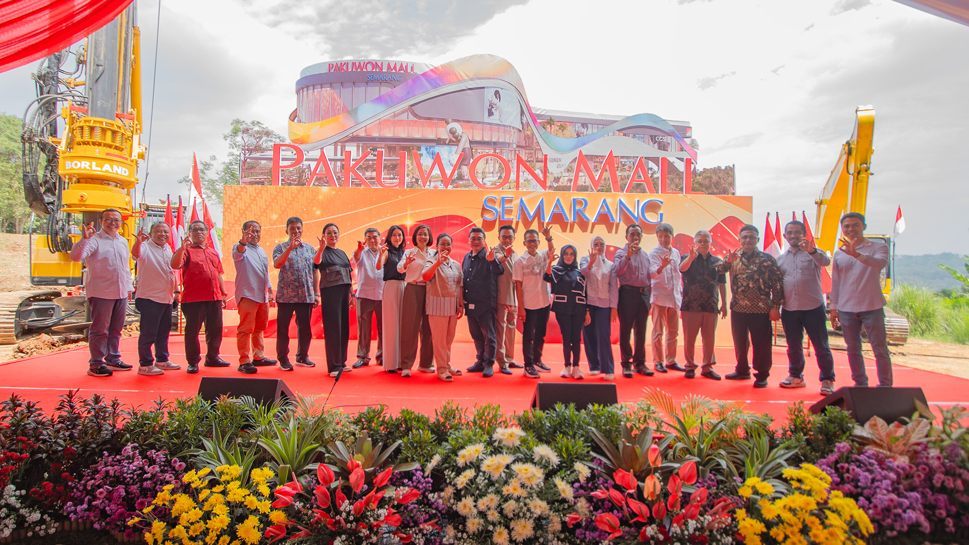 \App\Helpers\getUpload($galleryId)->alt